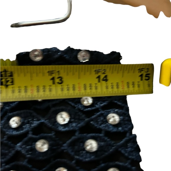 DVF Mini Skirt • like new condition - Picture 4 of 5